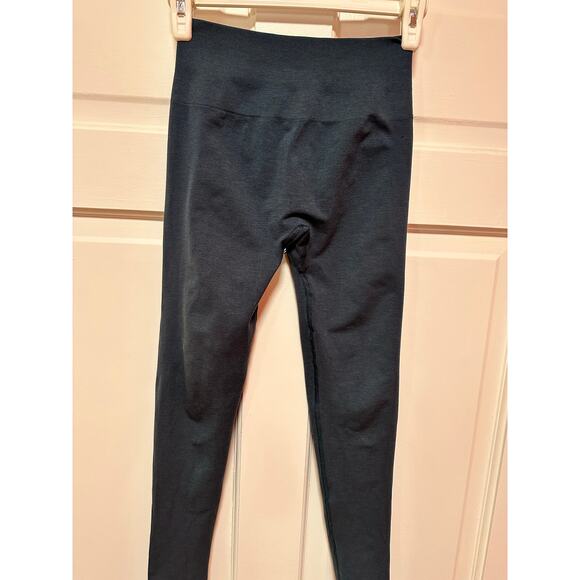 Alphalete Amplify Legging Size Small - Picture 2 of 7